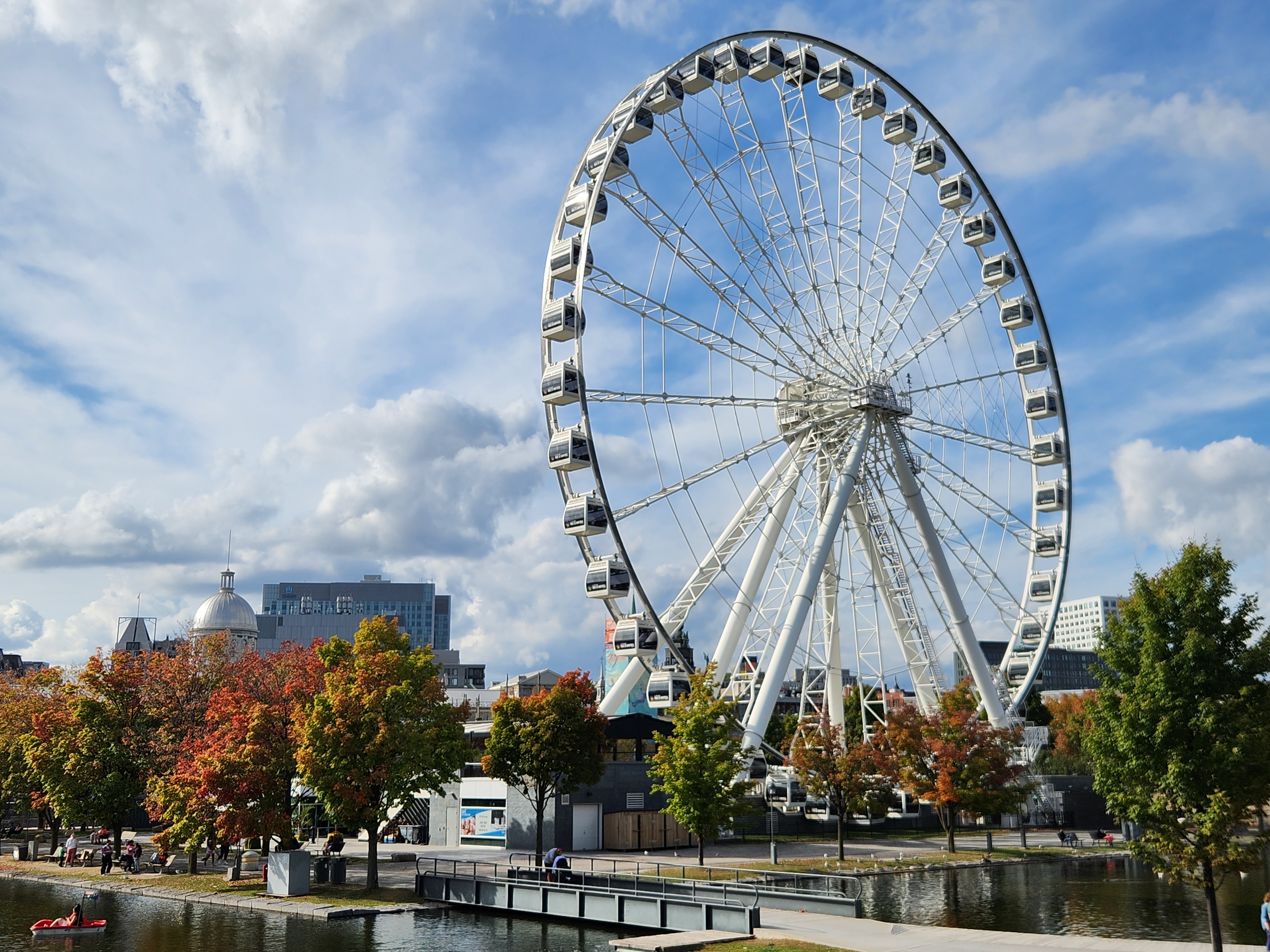 Montreal observation wheel