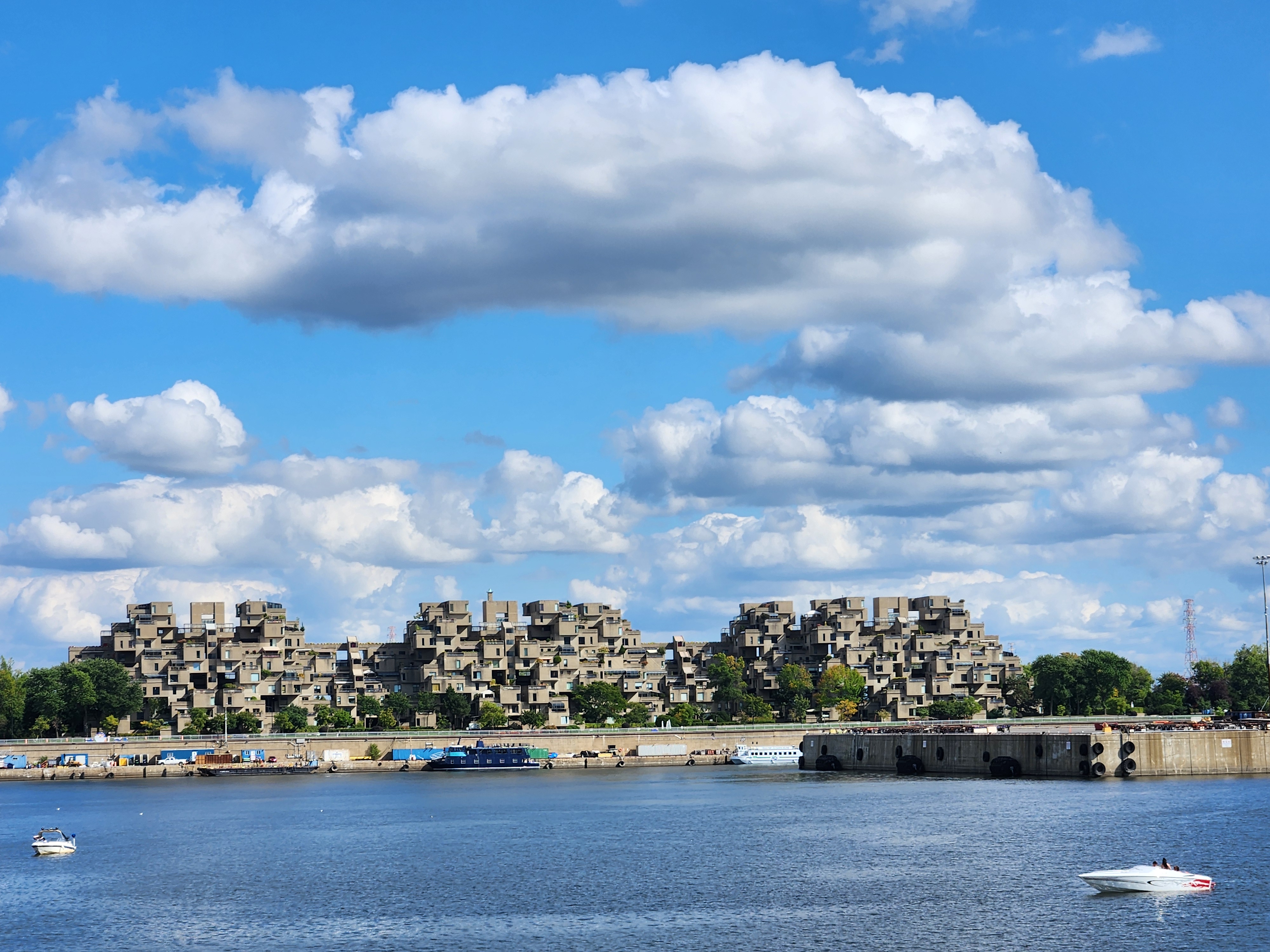 Montreal habitat 67