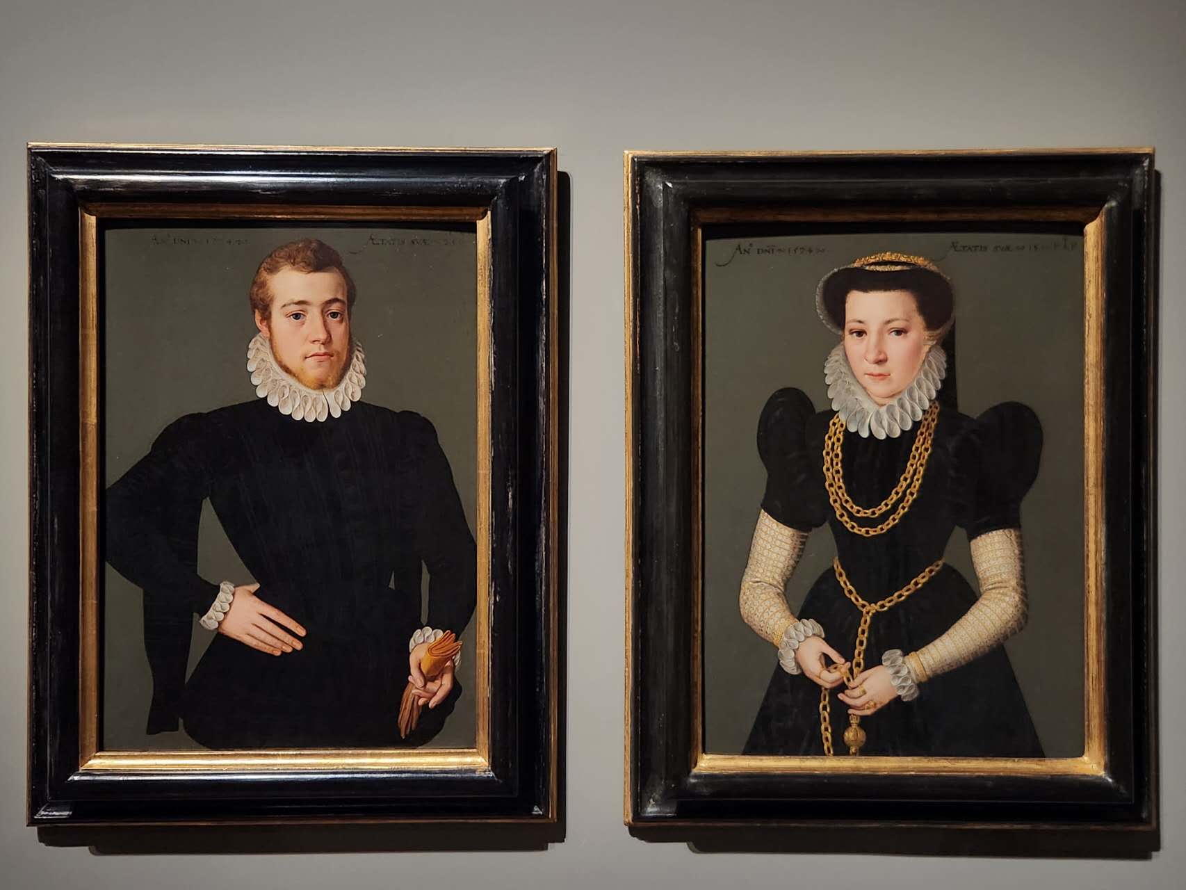 Museum portraits
