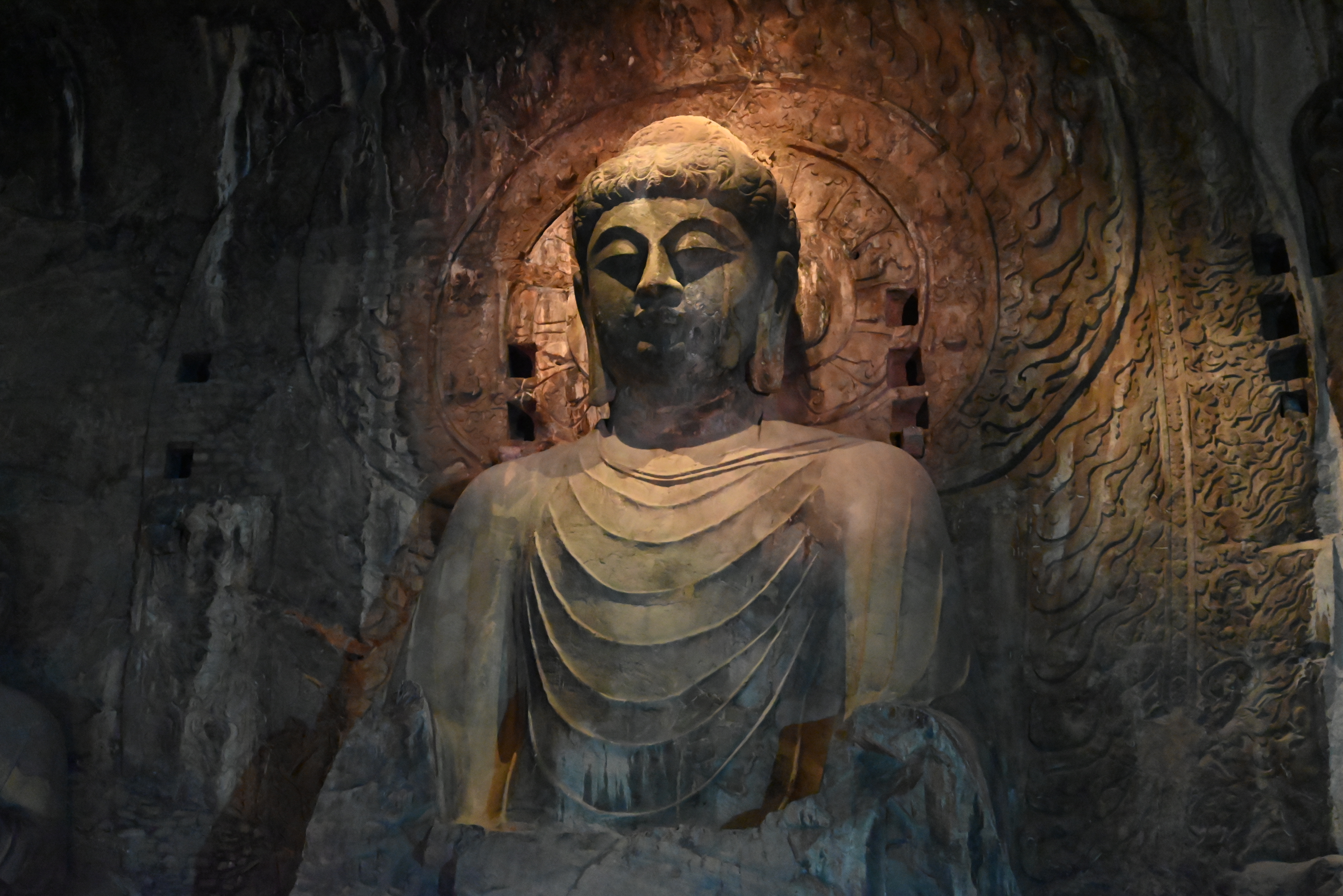 Longmen buddha