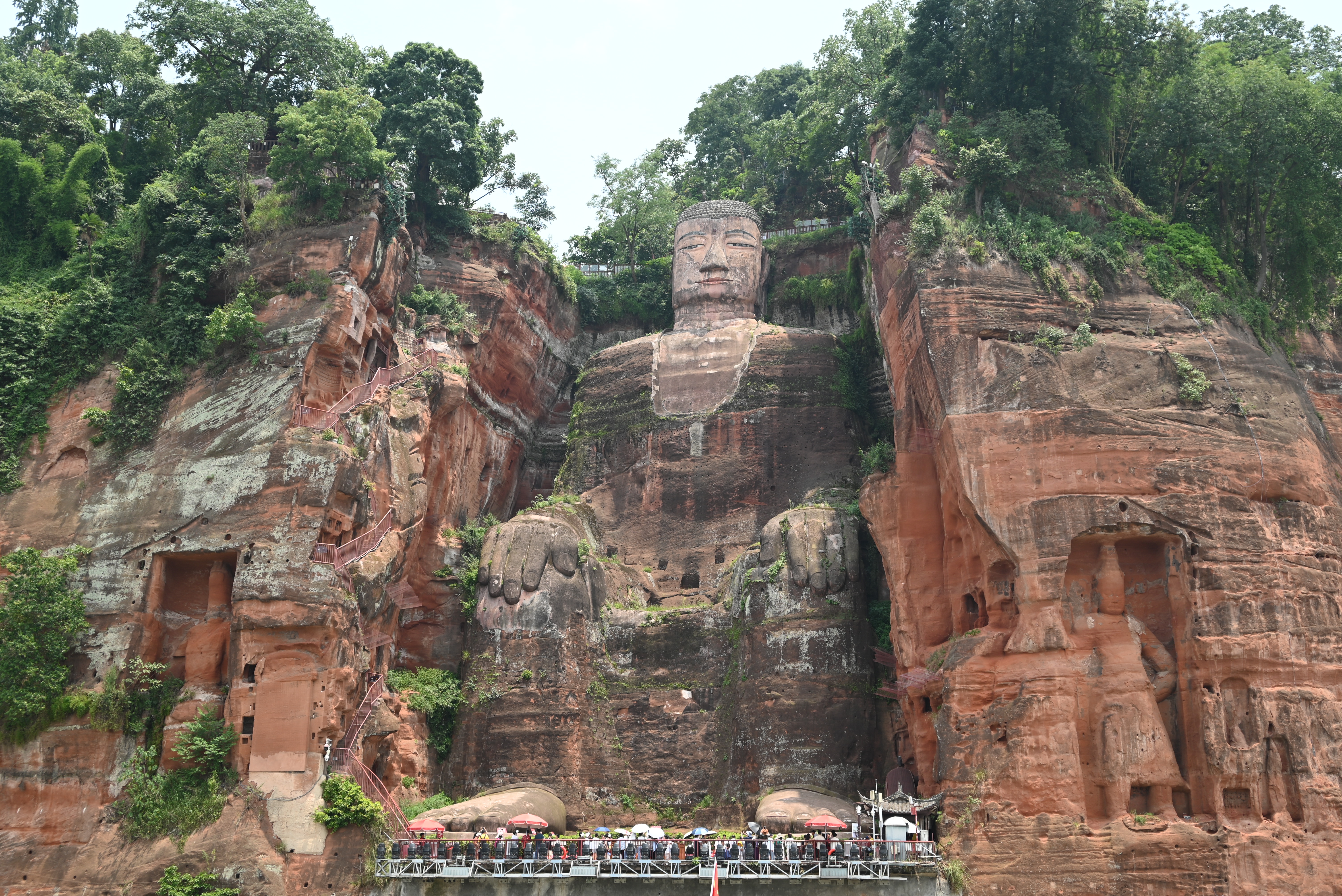 Leshan giant buddha
