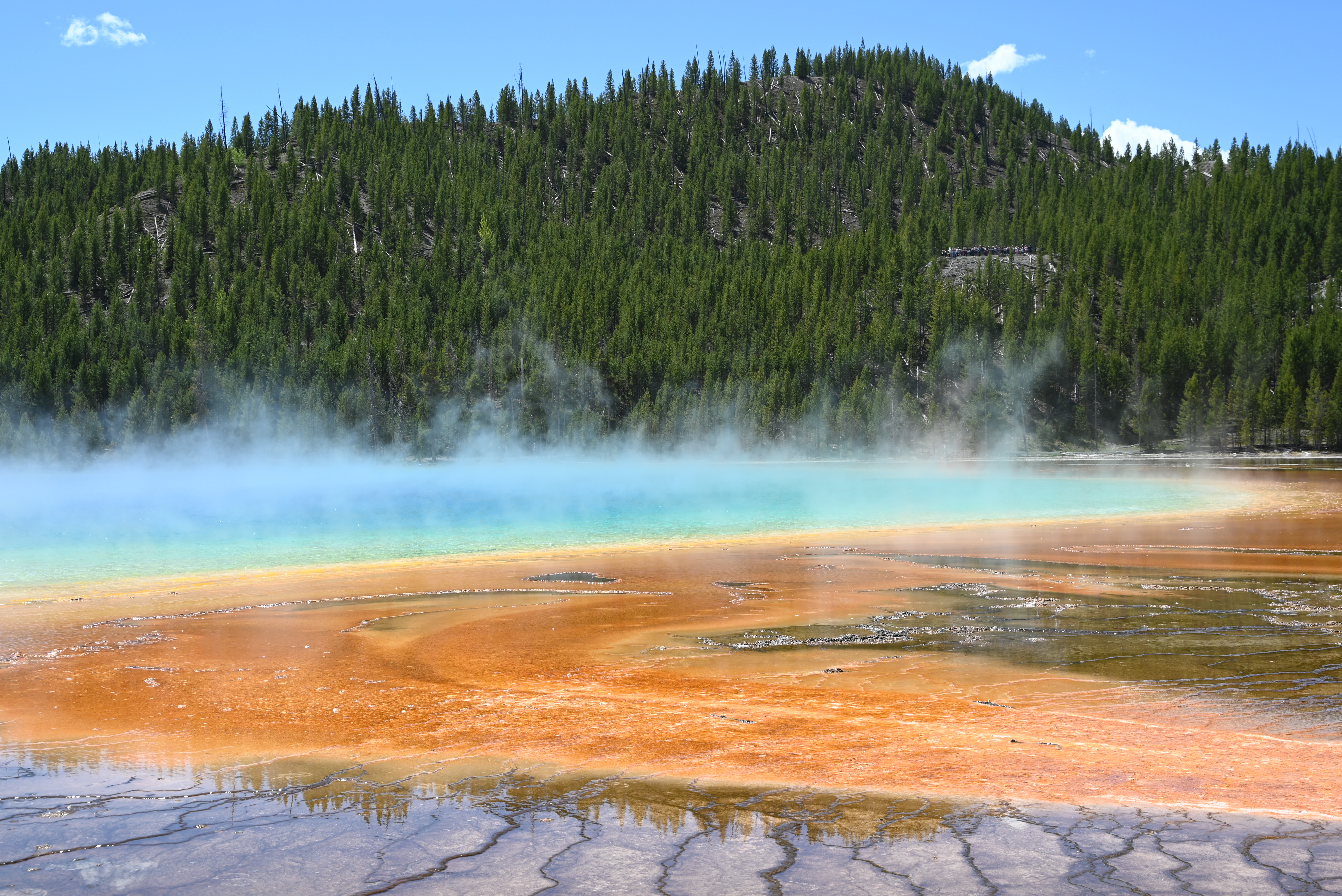 Yellowstone grand prismatic close